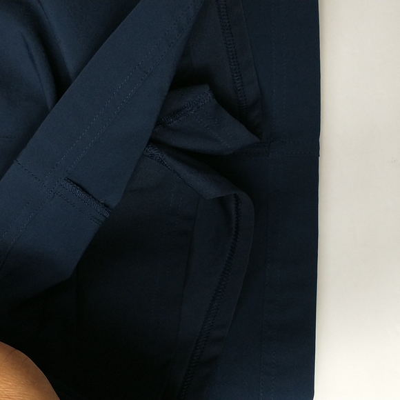 Eddie Bauer Navy Adventurer 2.0 Skort Size 16 - Picture 5 of 10